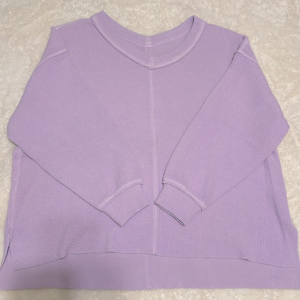 Violet Aerie Wonder Textured V-Neck Sweatshirt
